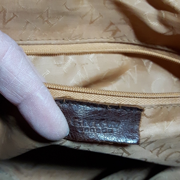 Leather bag - Picture 9 of 16
